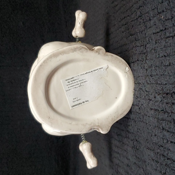 Skull Luminary Candle Holder - Picture 4 of 8